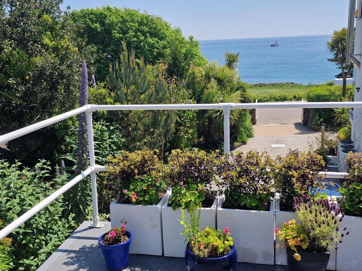 Blue Hills Luxury Apartment, Bay Front With Parking Falmouth Zewnętrze zdjęcie
