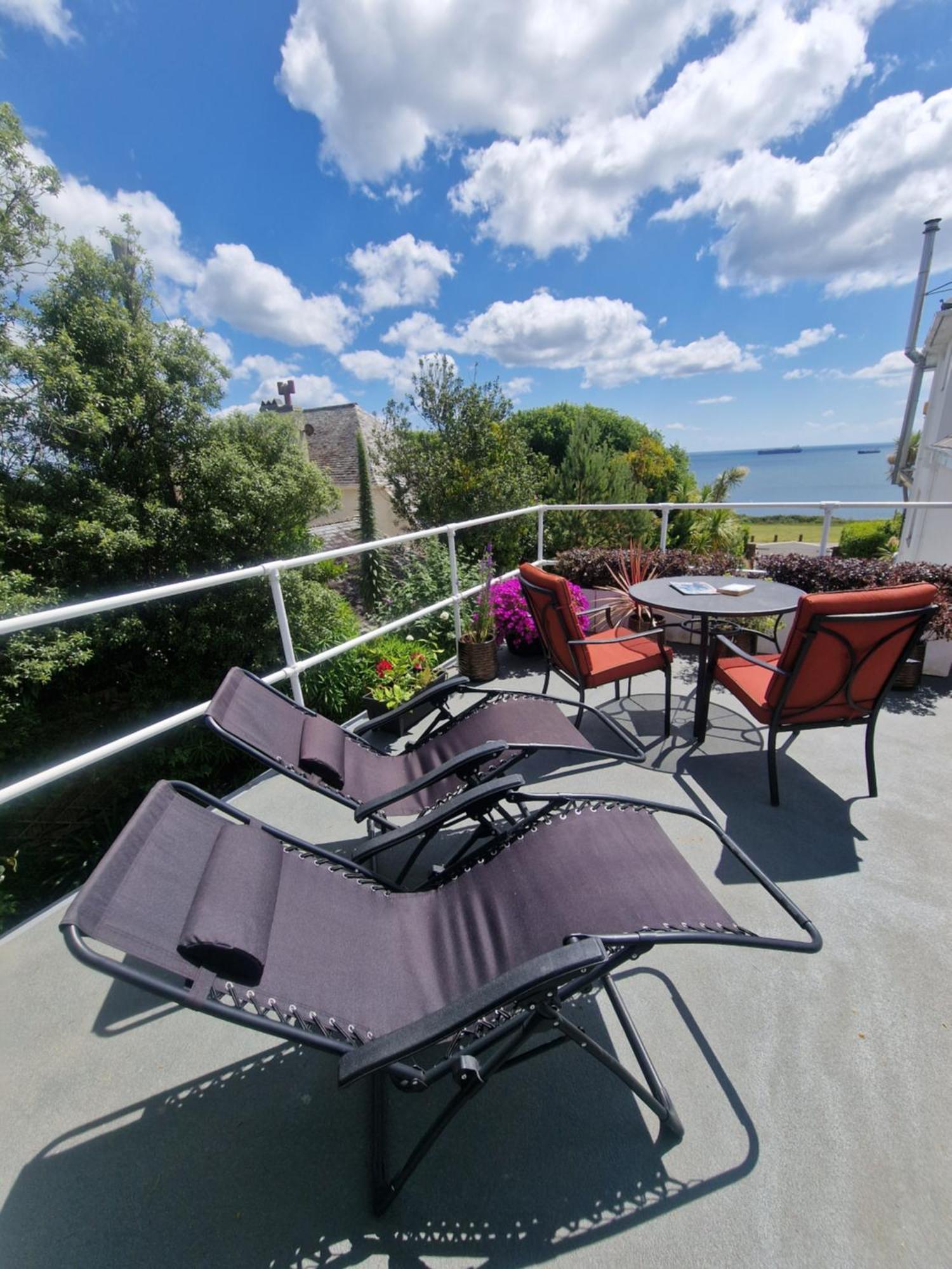 Blue Hills Luxury Apartment, Bay Front With Parking Falmouth Zewnętrze zdjęcie