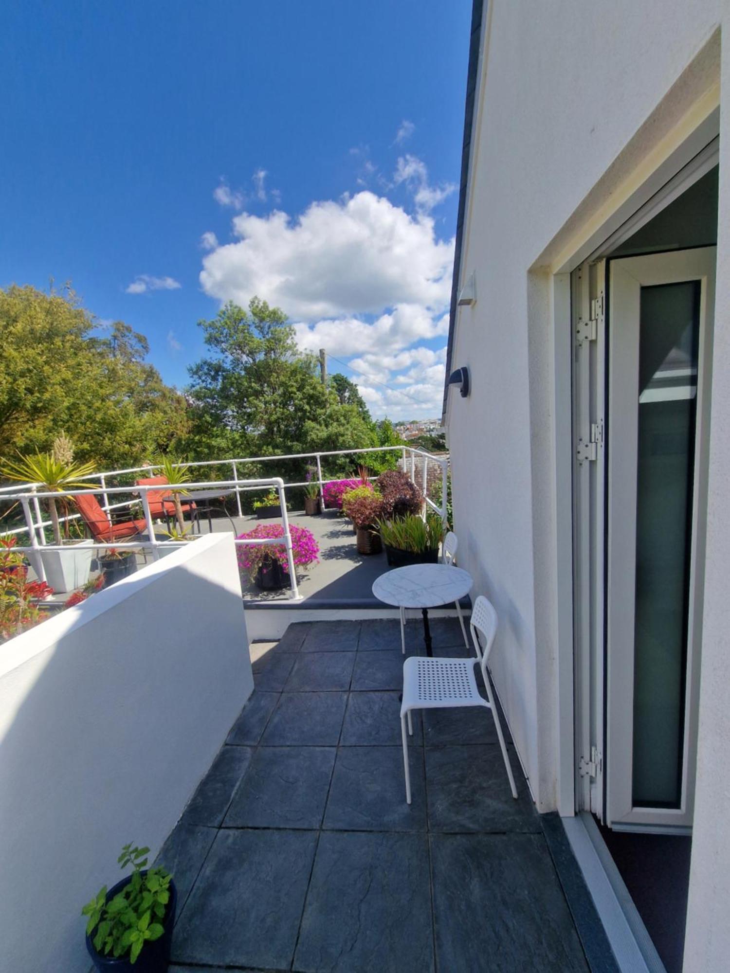 Blue Hills Luxury Apartment, Bay Front With Parking Falmouth Zewnętrze zdjęcie